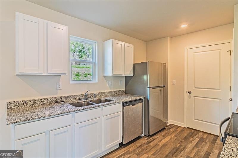 209 TOPAZ Lane Macon - 15