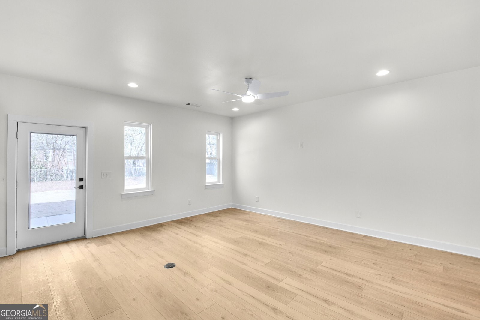 474 Maxwell Road Roswell - 10