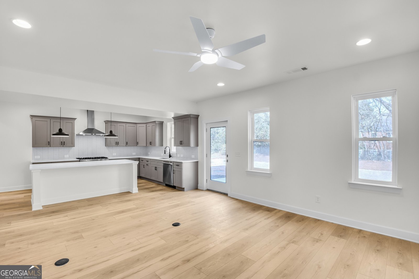 474 Maxwell Road Roswell - 13