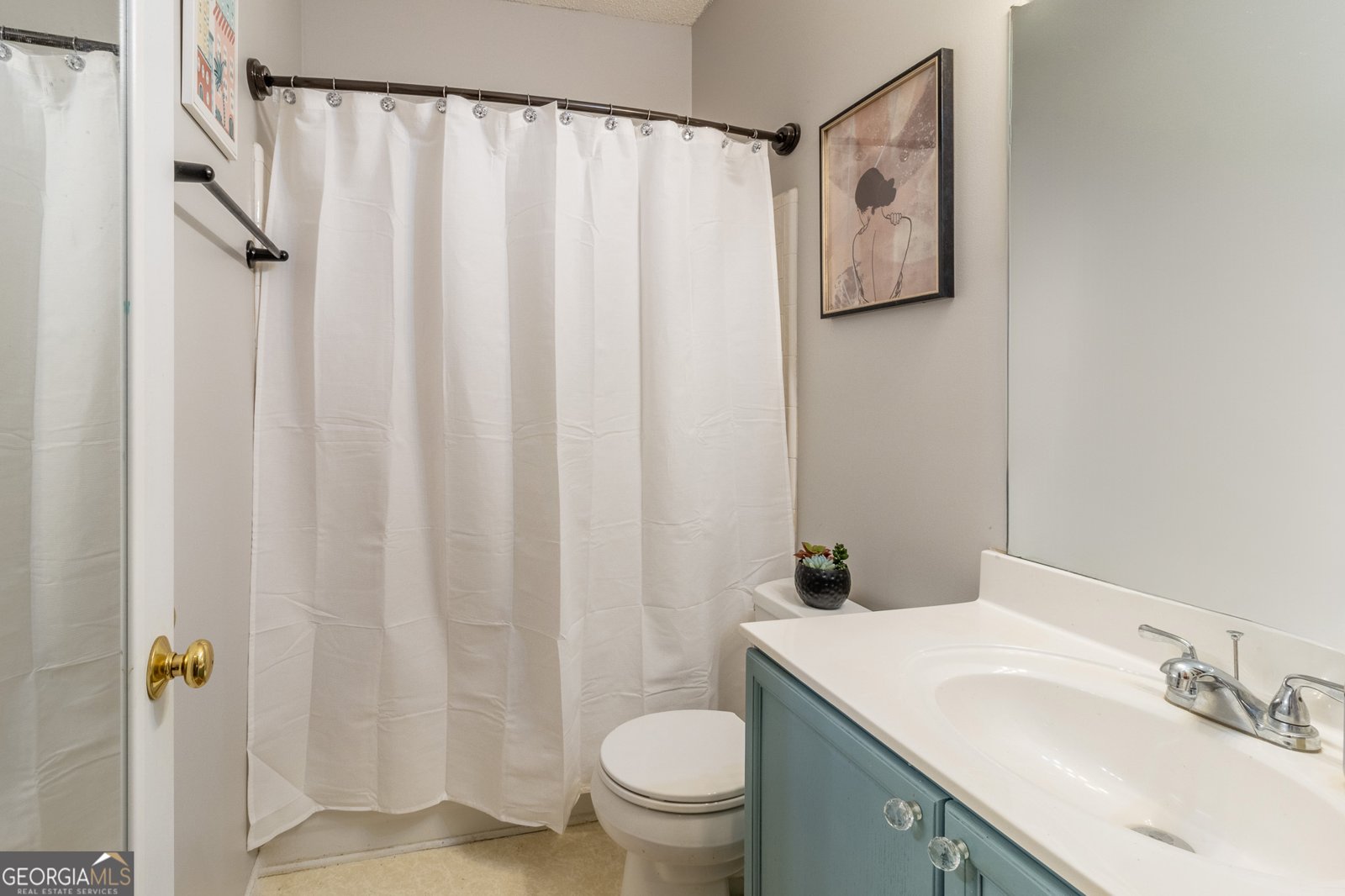 1062 Glen Chase Drive Lawrenceville - 17