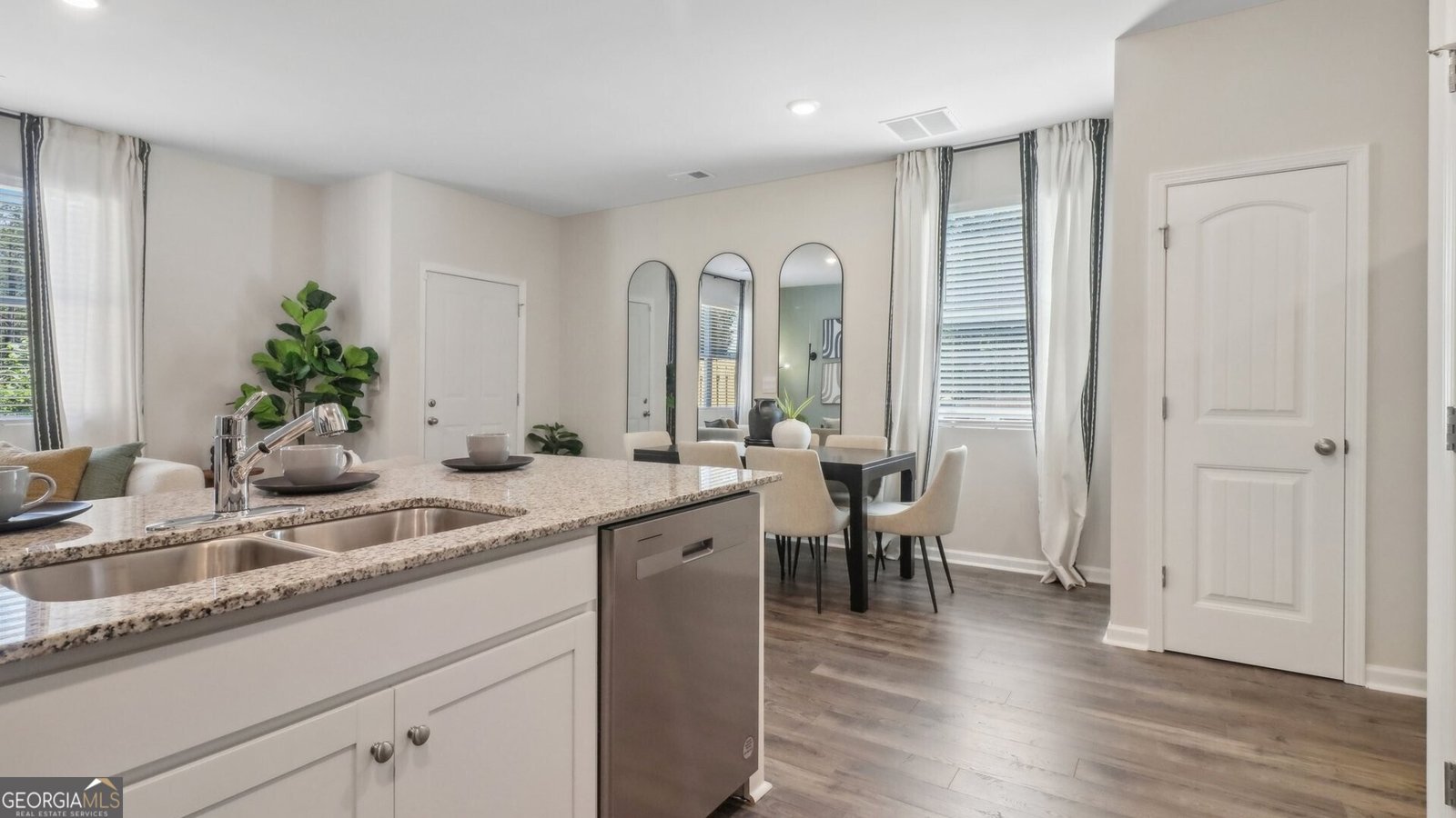 12 Silverbell Lane Rome - 11