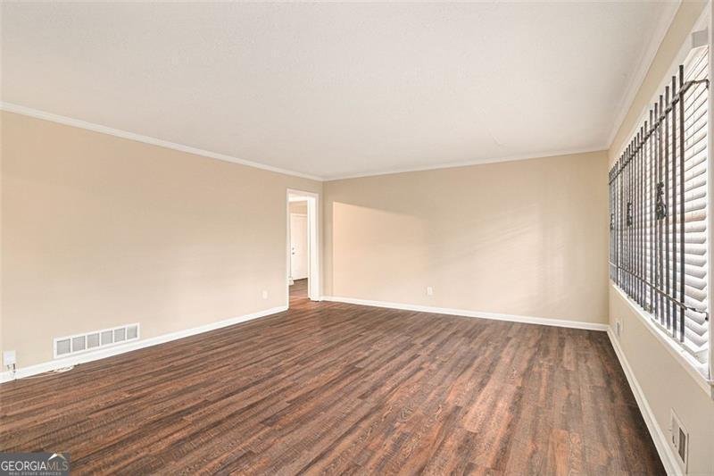 1945 DODSON Drive Atlanta - 5