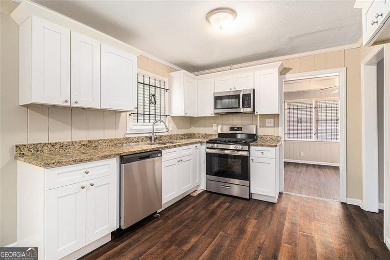 1945 DODSON Drive Atlanta - 7