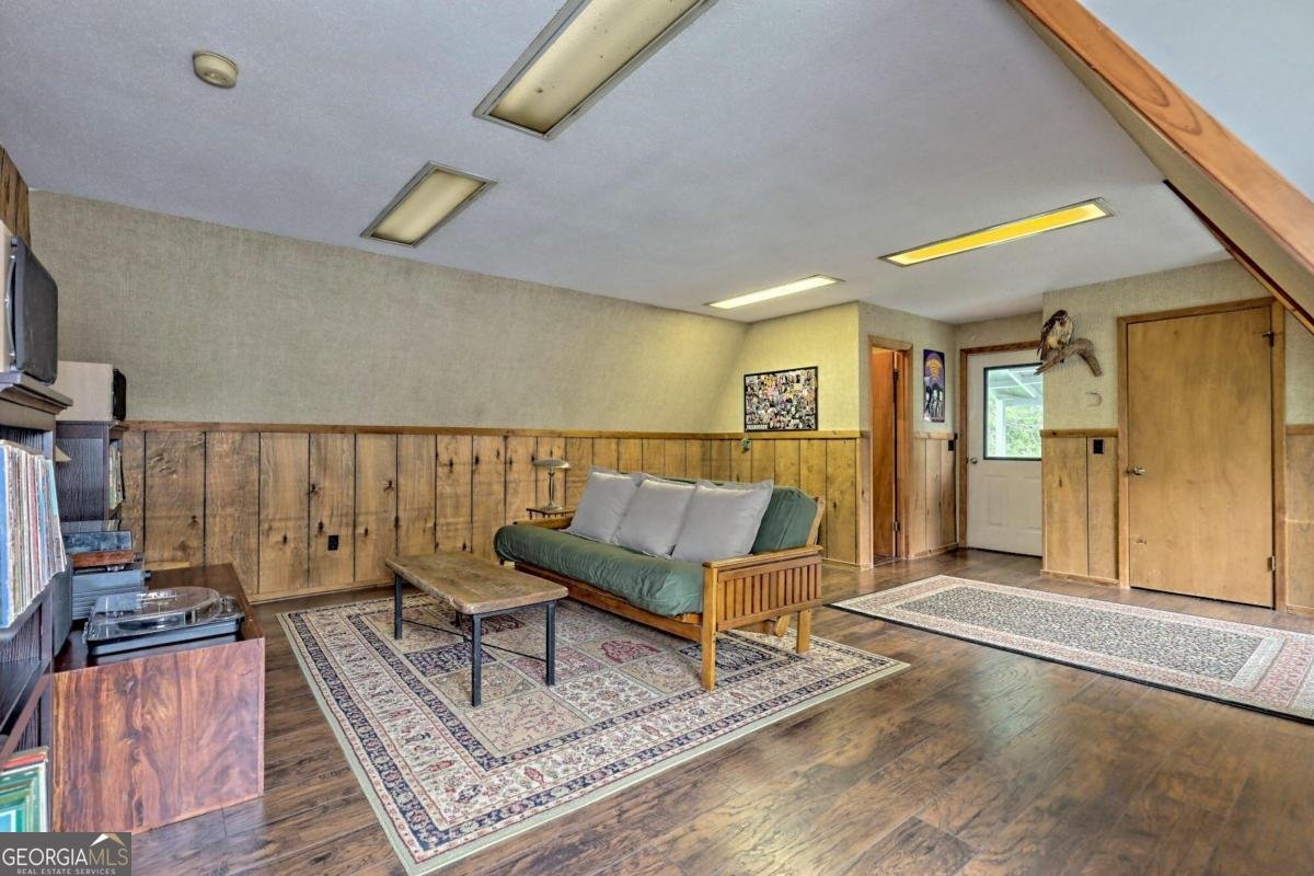 120 Buttermilk Lane Highlands - 2