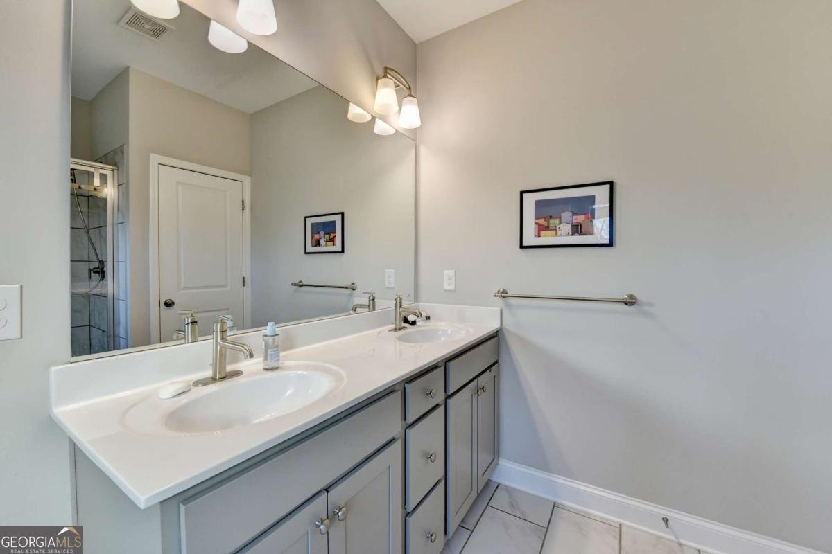 373 Via Secco Lane Suwanee - 40