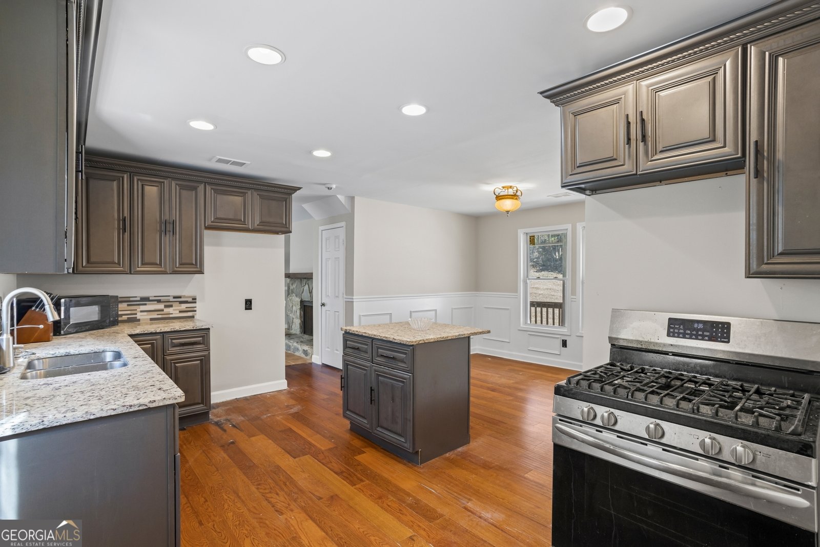 801 Hemingway Road Stone Mountain - 8