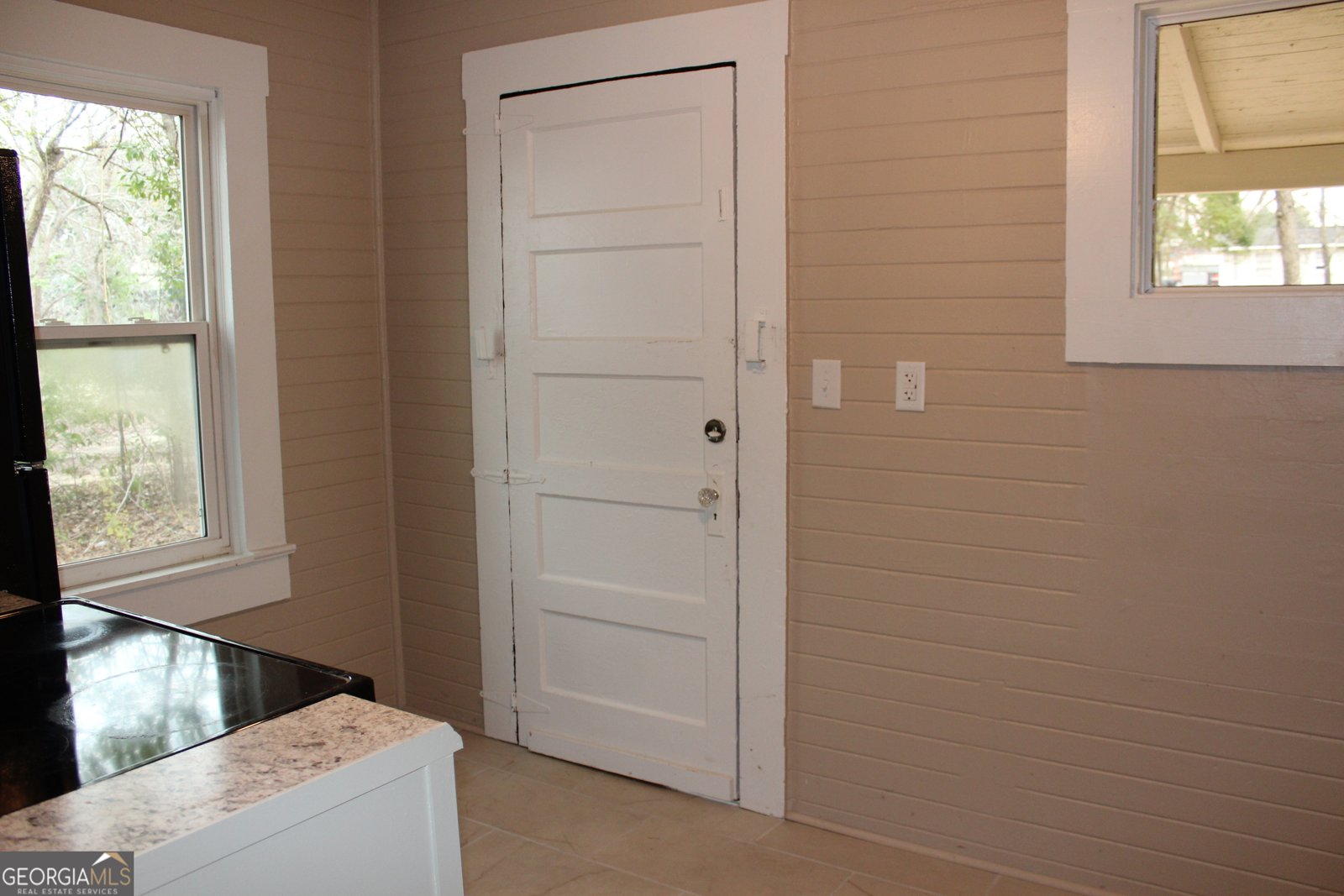 717 College Avenue Tifton - 5
