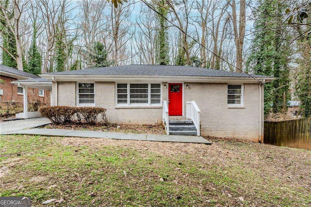 2096 Snow Road Atlanta - 1