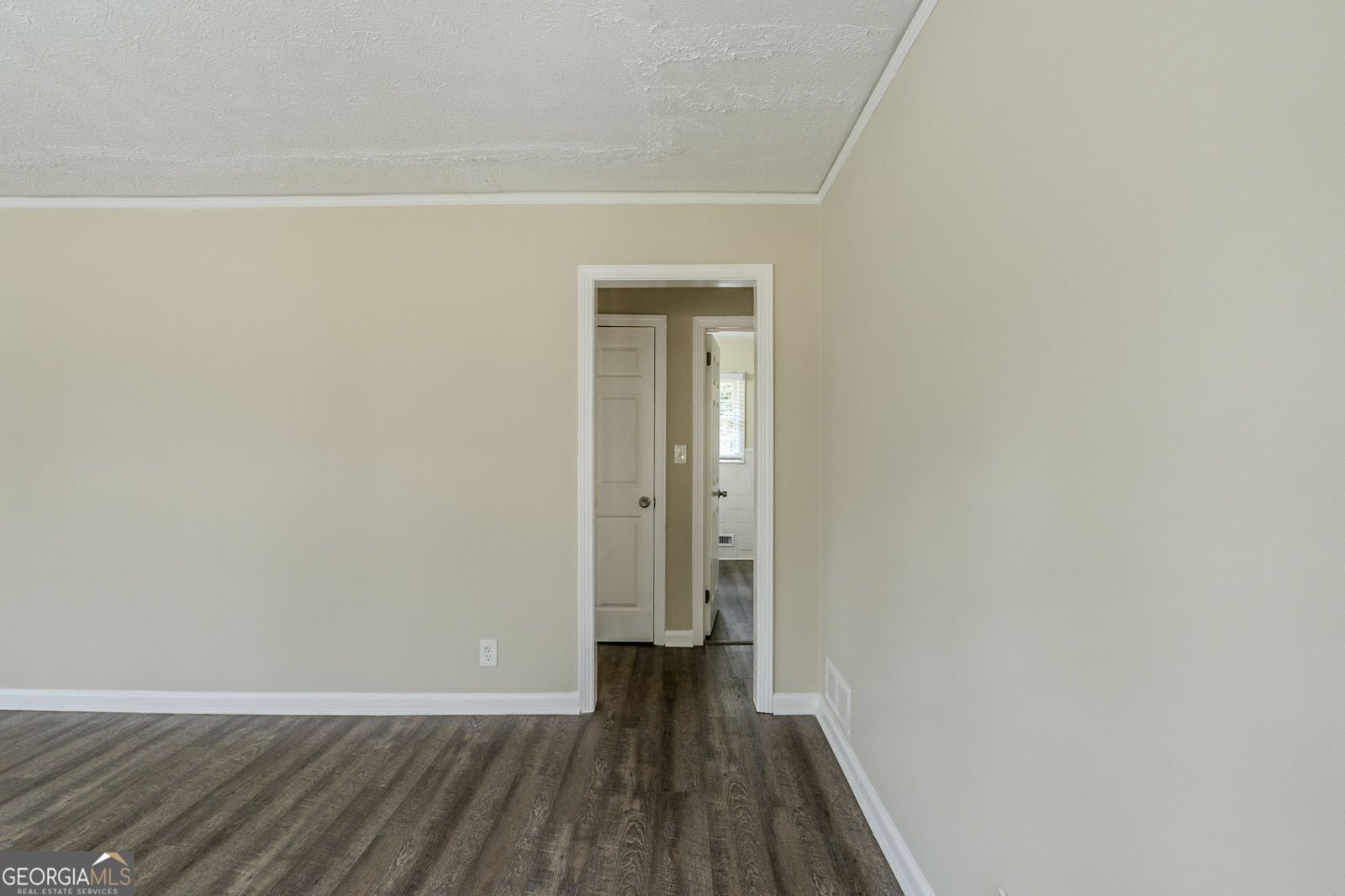 2096 Snow Road Atlanta - 2