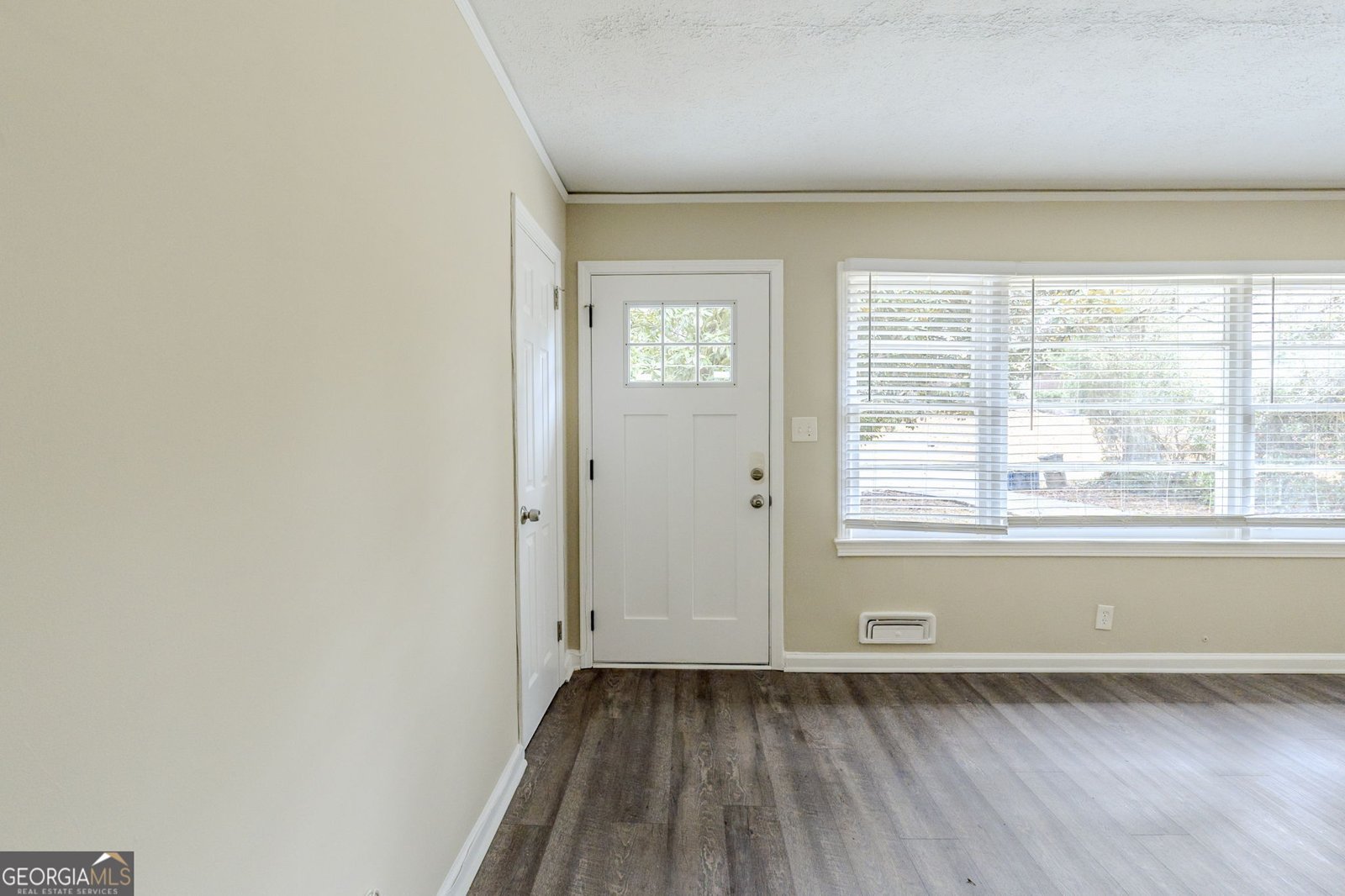 2096 Snow Road Atlanta - 3