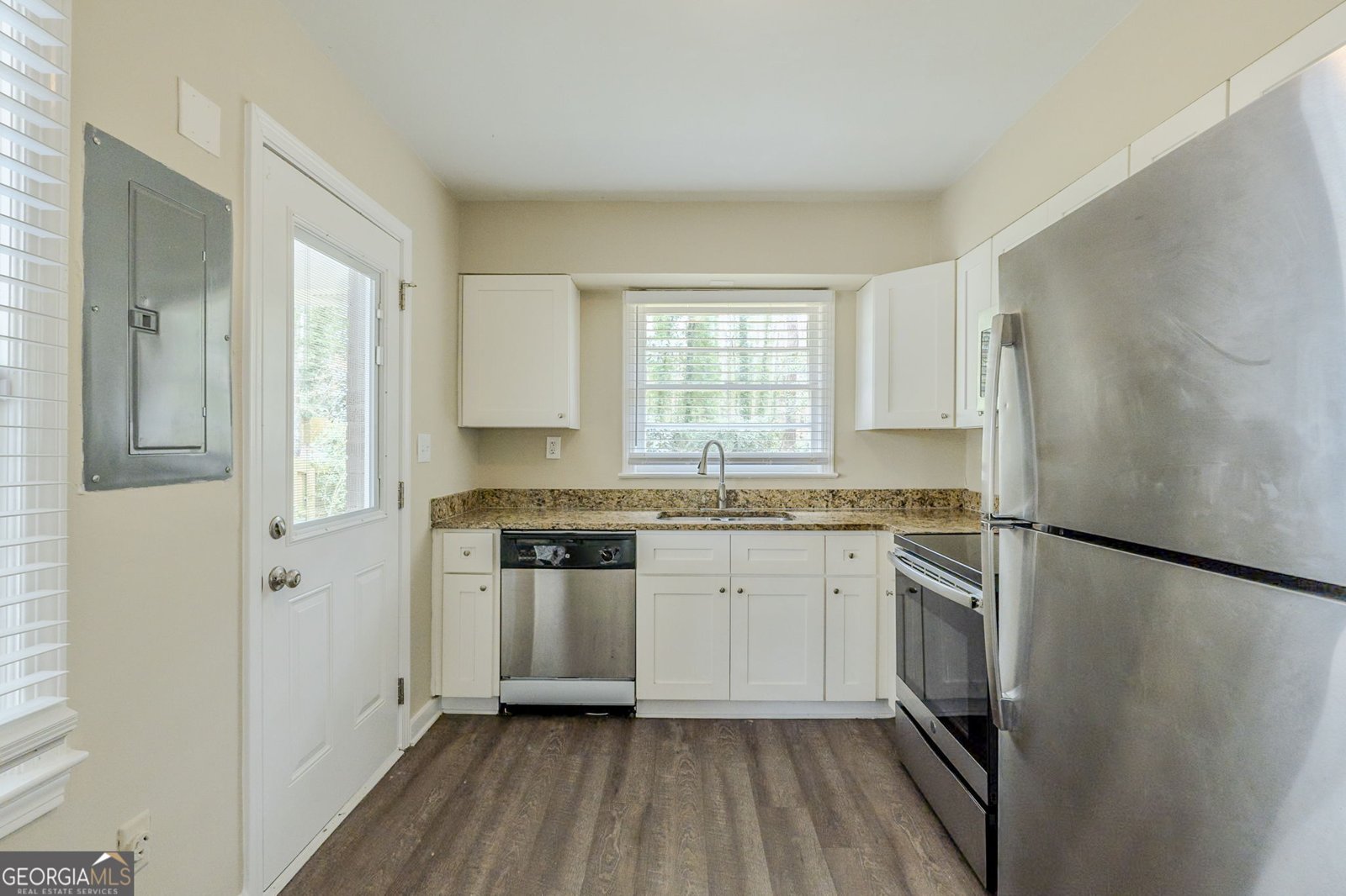 2096 Snow Road Atlanta - 8