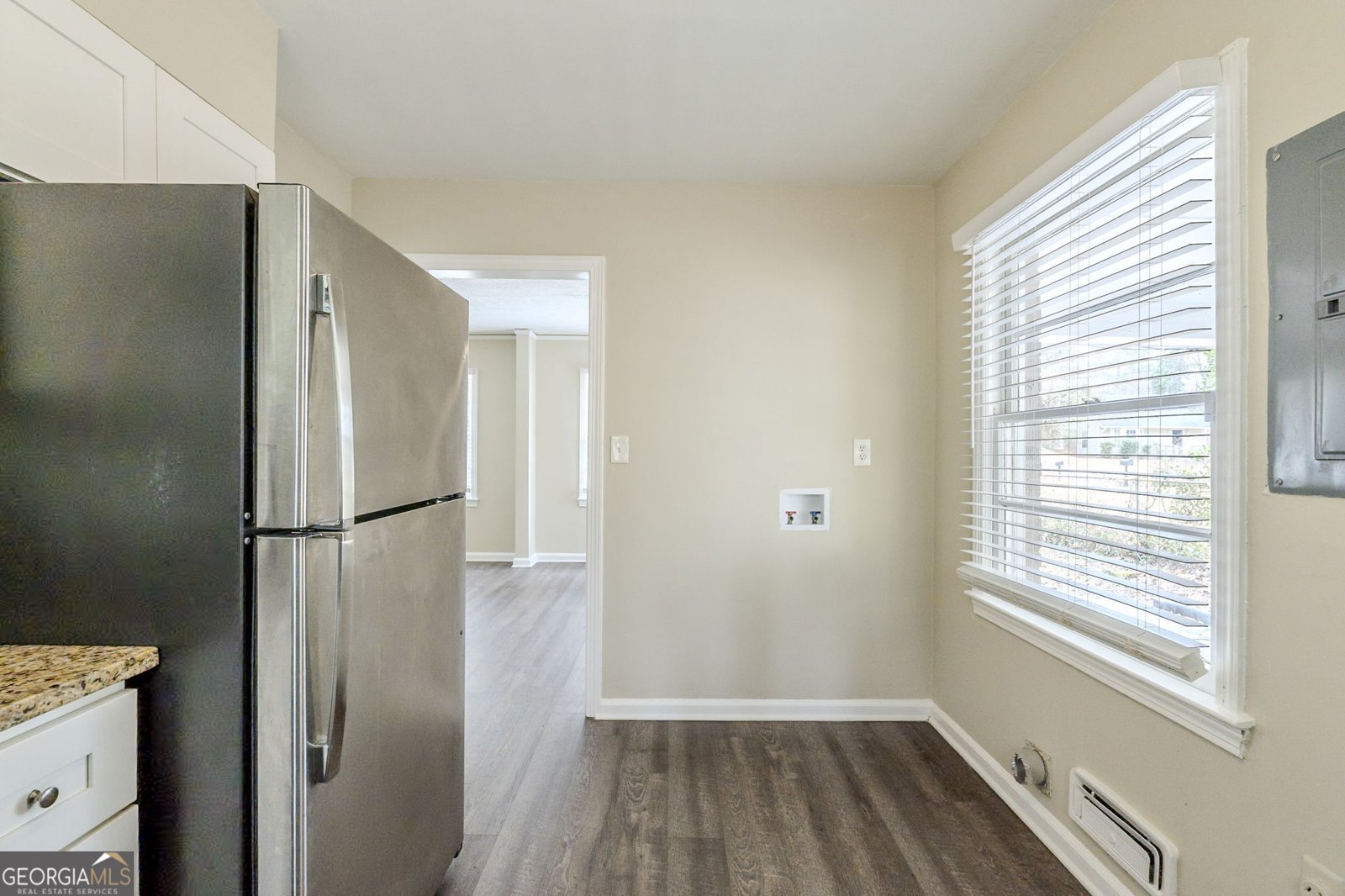 2096 Snow Road Atlanta - 9