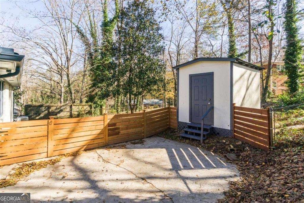 1300 WICHITA Drive Atlanta - 11