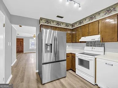 1406 Rosewood Circle Dalton - 13