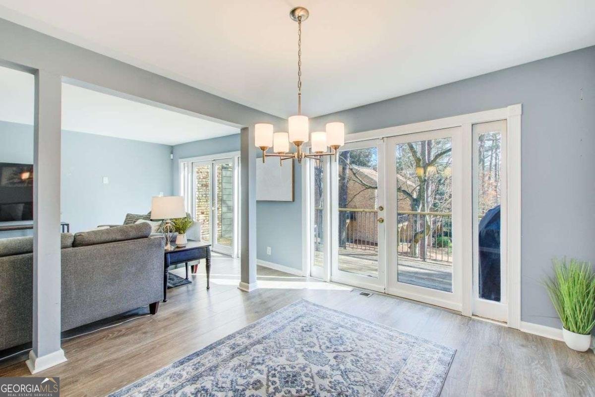 3721 STONEWALL Circle Atlanta - 13