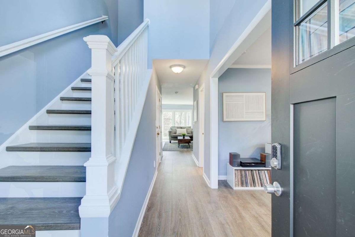 3721 STONEWALL Circle Atlanta - 19