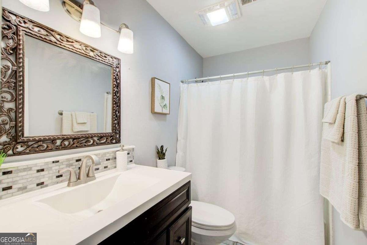 3721 STONEWALL Circle Atlanta - 23