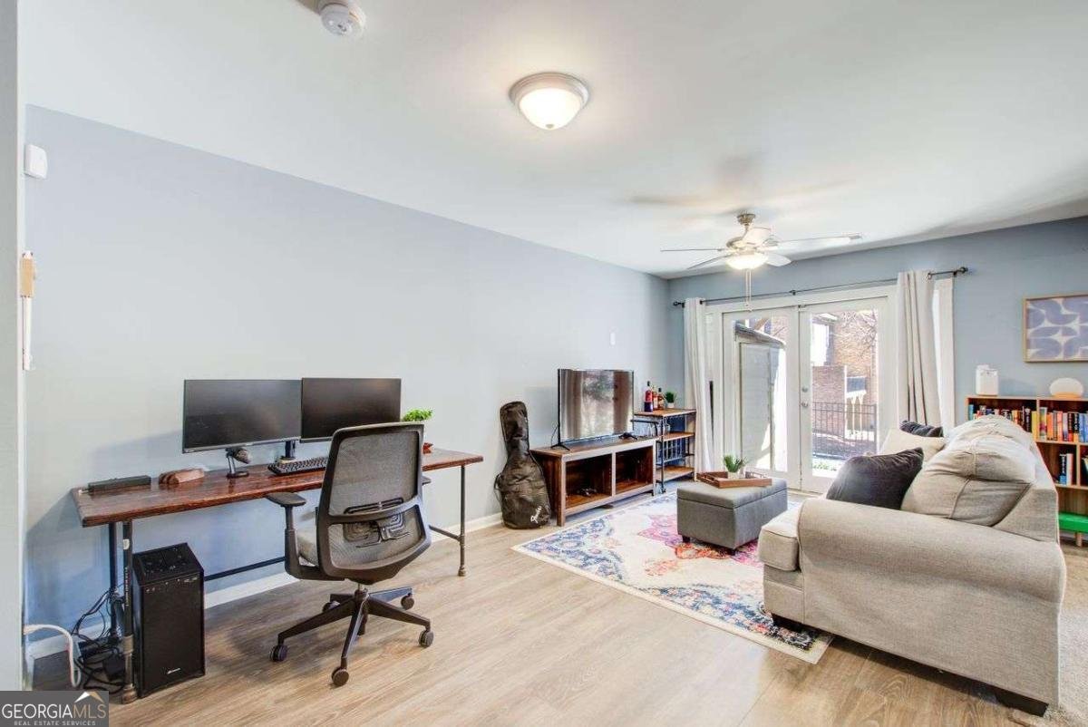 3721 STONEWALL Circle Atlanta - 36
