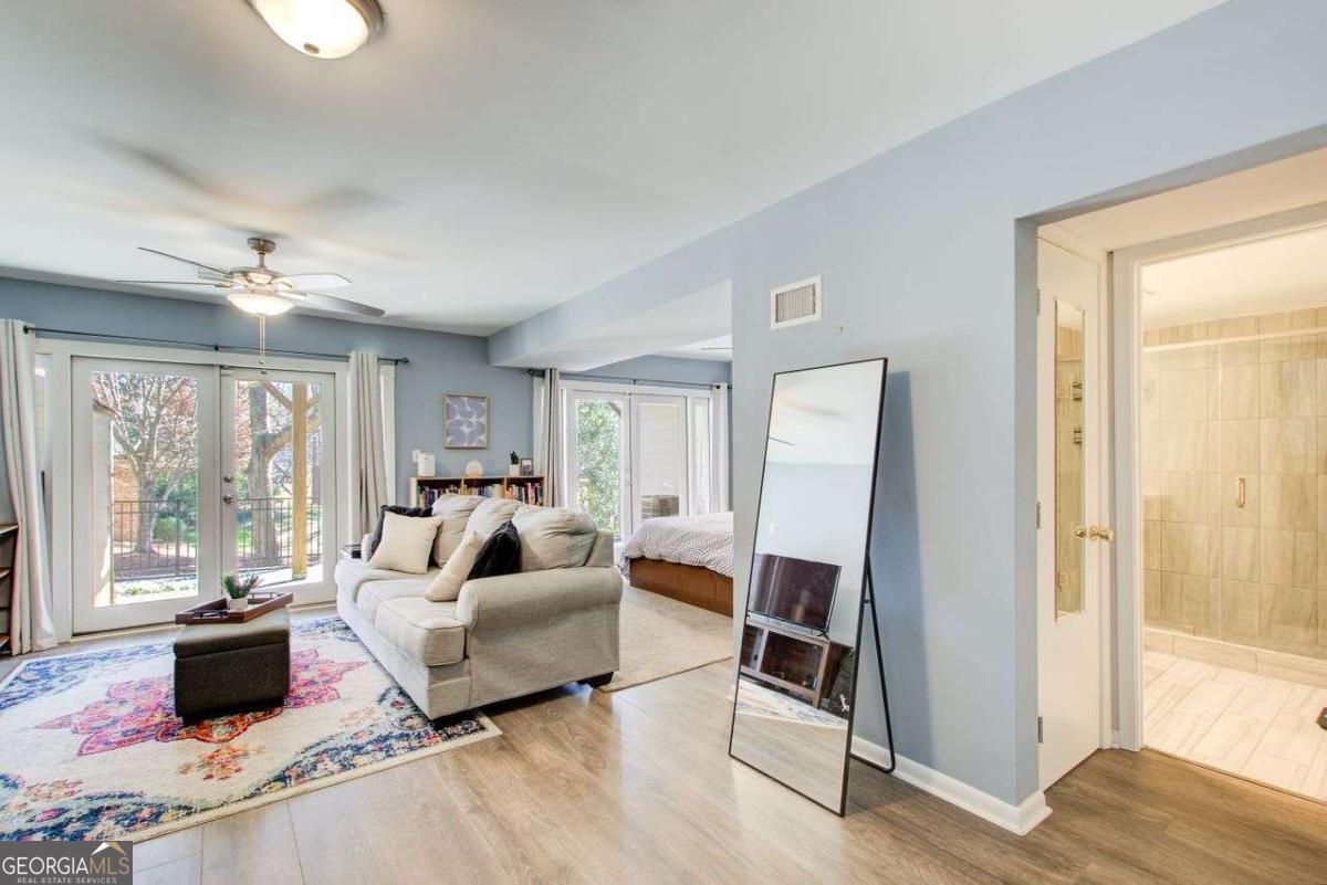 3721 STONEWALL Circle Atlanta - 37