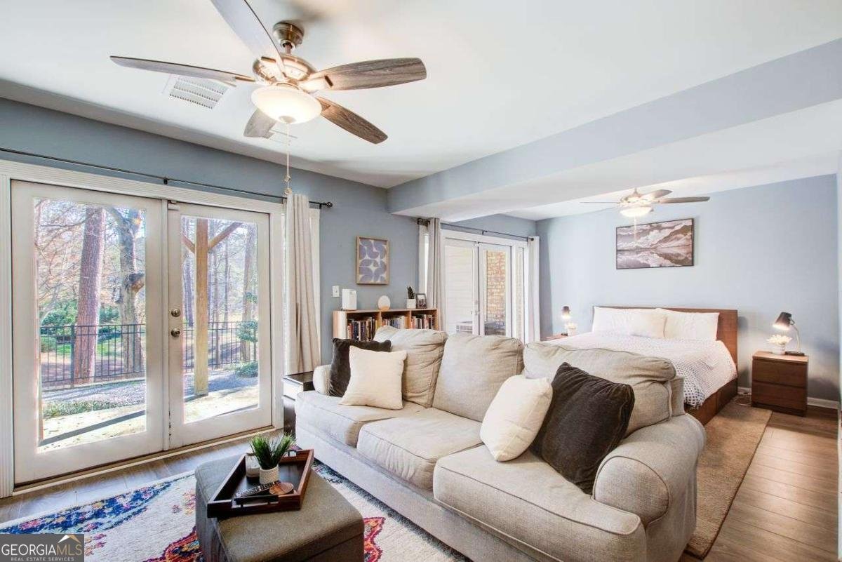 3721 STONEWALL Circle Atlanta - 42
