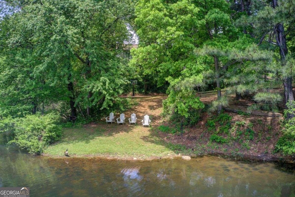 3721 STONEWALL Circle Atlanta - 50