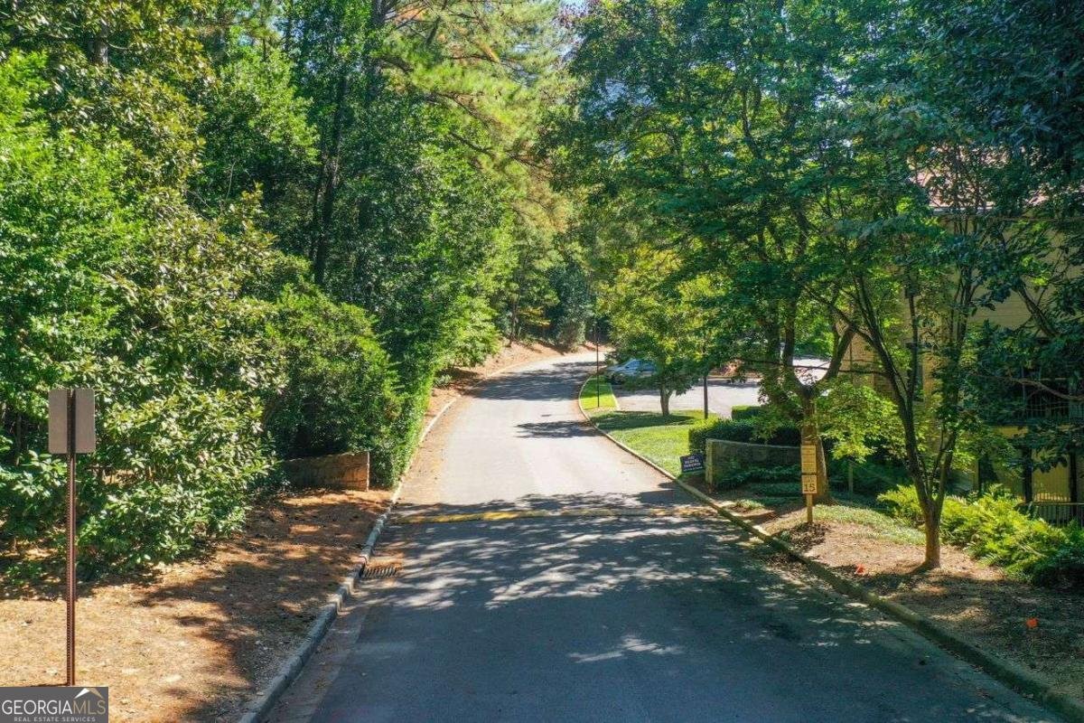 3721 STONEWALL Circle Atlanta - 53