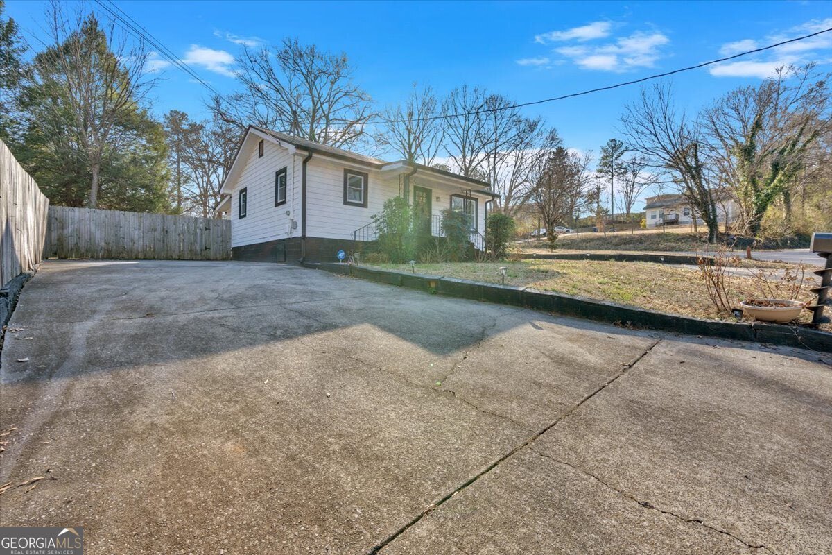 310 Bonaire Street Cartersville - 3