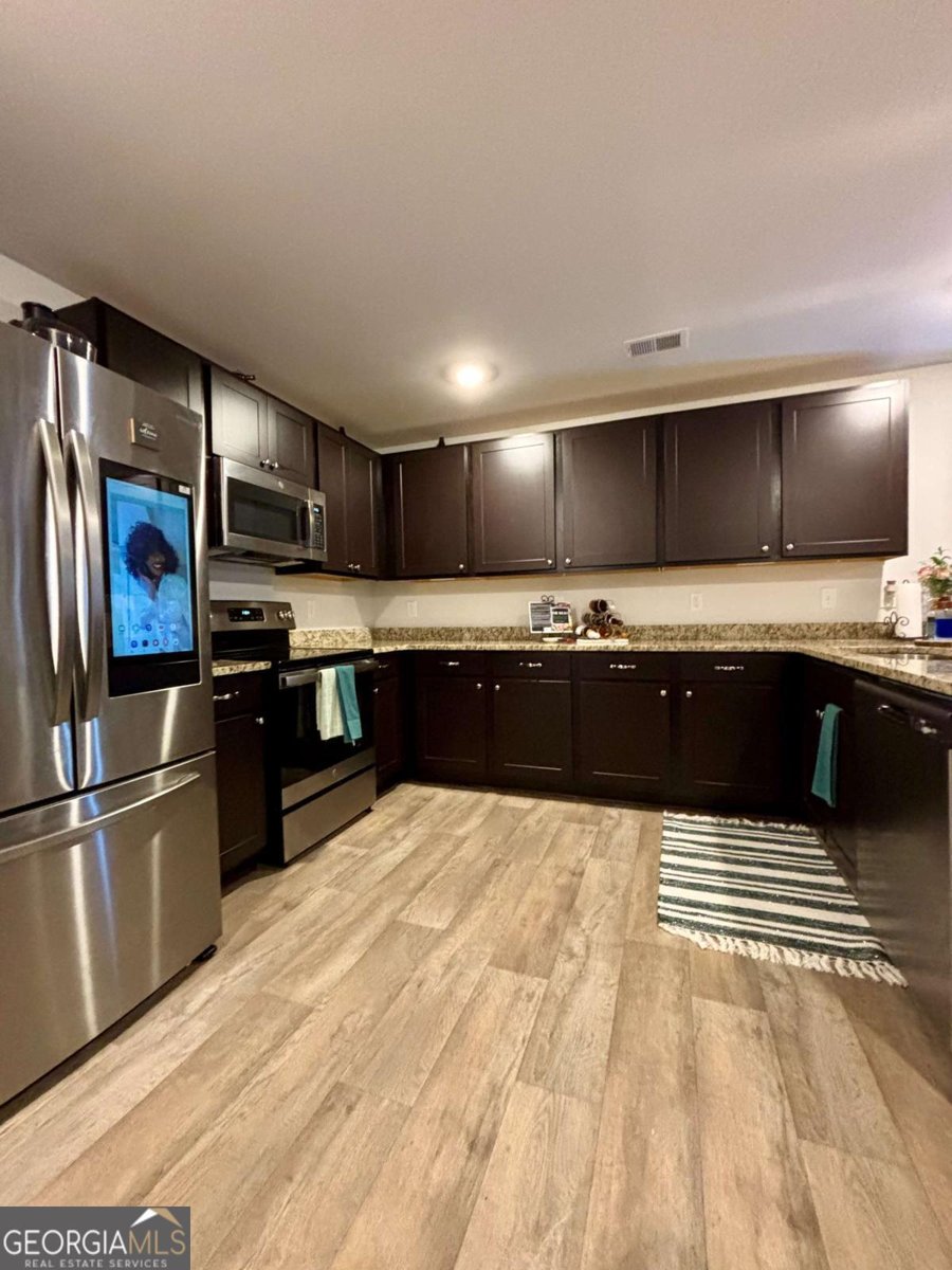 1367 Midnight Ride Court Hampton - 12