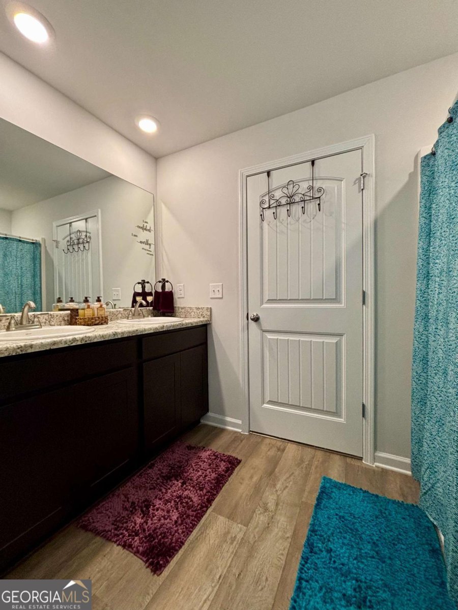 1367 Midnight Ride Court Hampton - 24