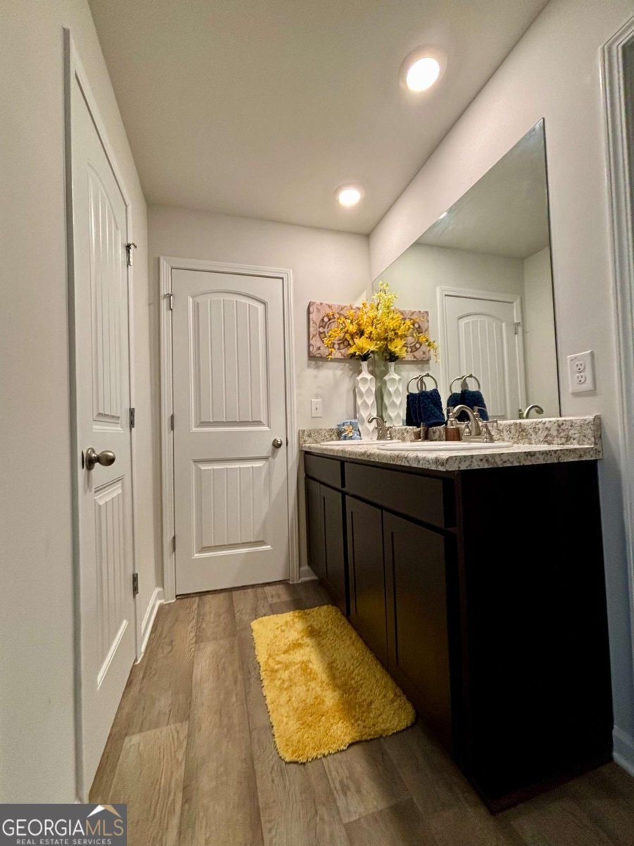 1367 Midnight Ride Court Hampton - 34