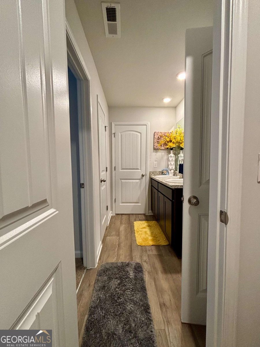 1367 Midnight Ride Court Hampton - 37
