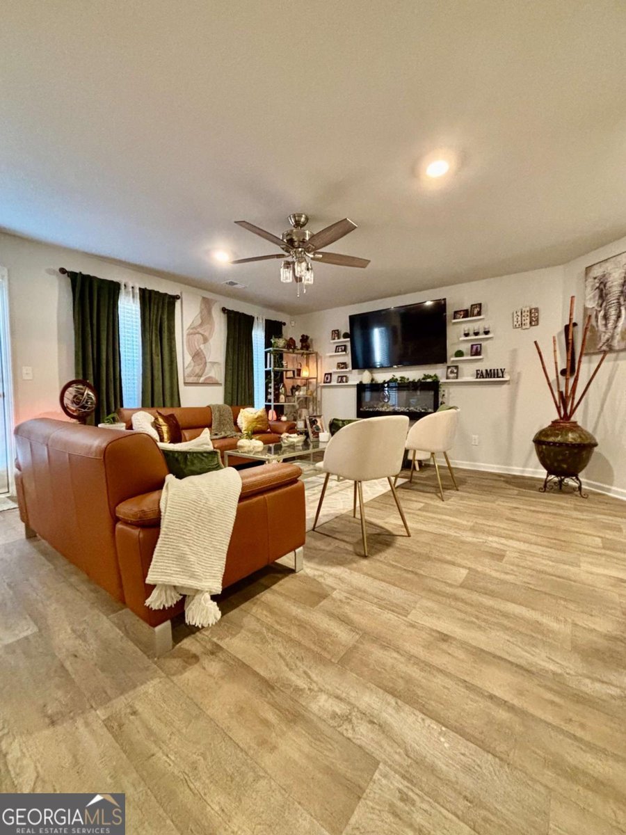 1367 Midnight Ride Court Hampton - 9