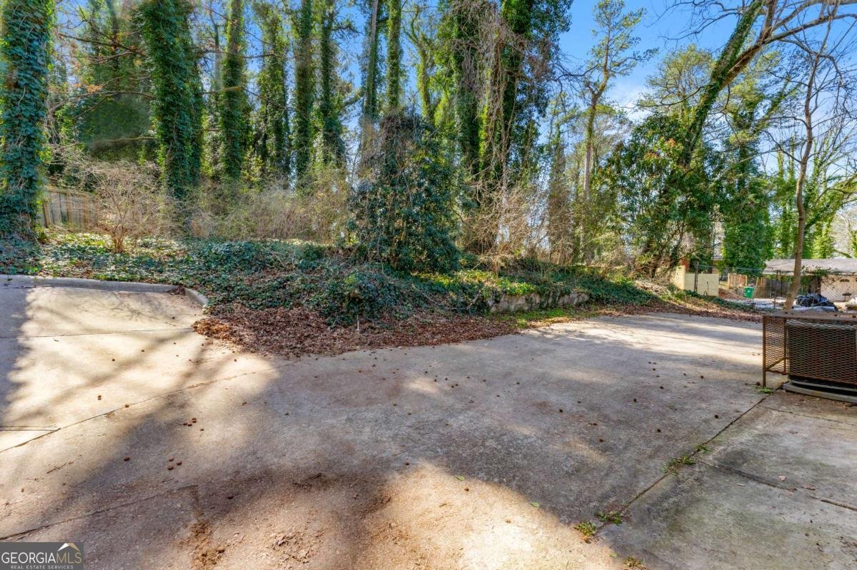 3723 Glenwood Road Decatur - 4