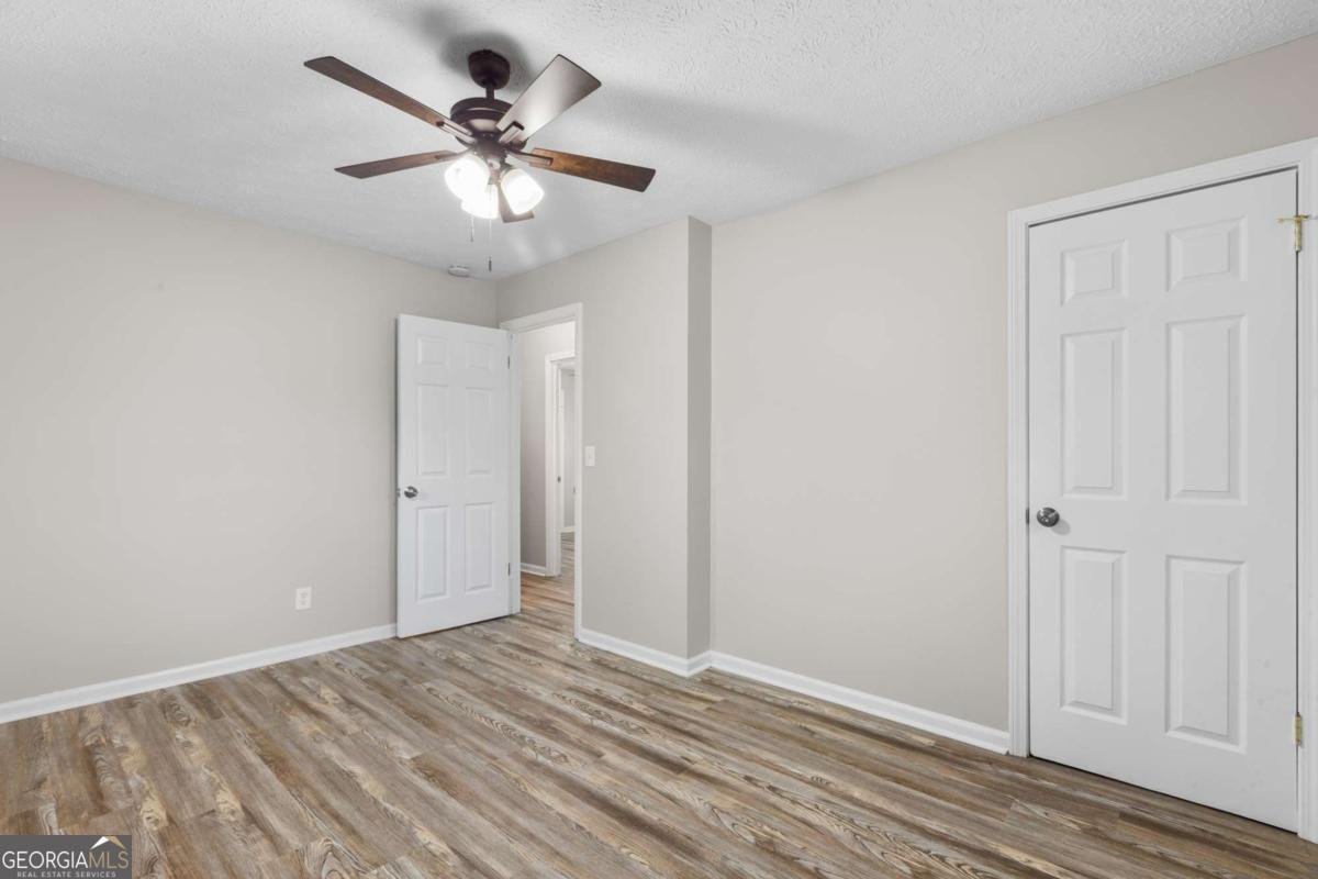 11 Lakemont Drive Silver Creek - 25