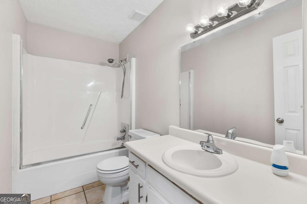 11 Lakemont Drive Silver Creek - 30