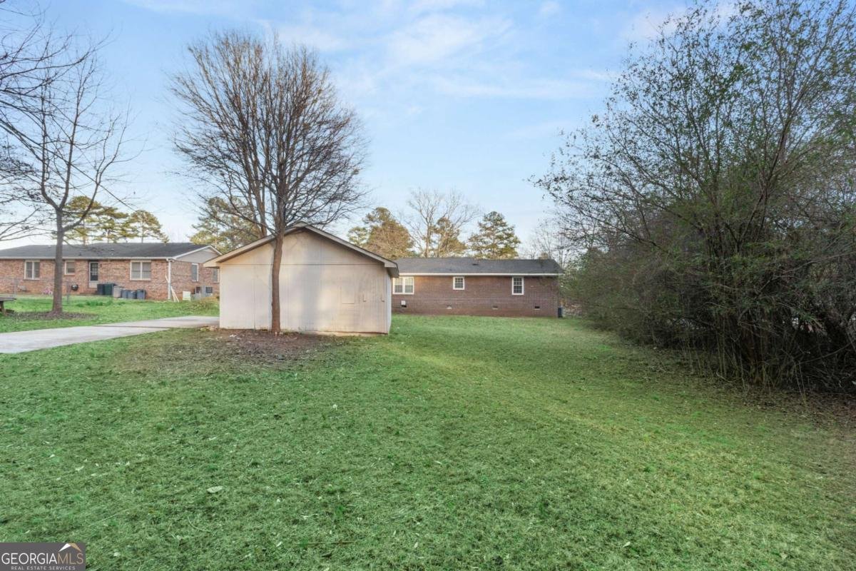 11 Lakemont Drive Silver Creek - 34