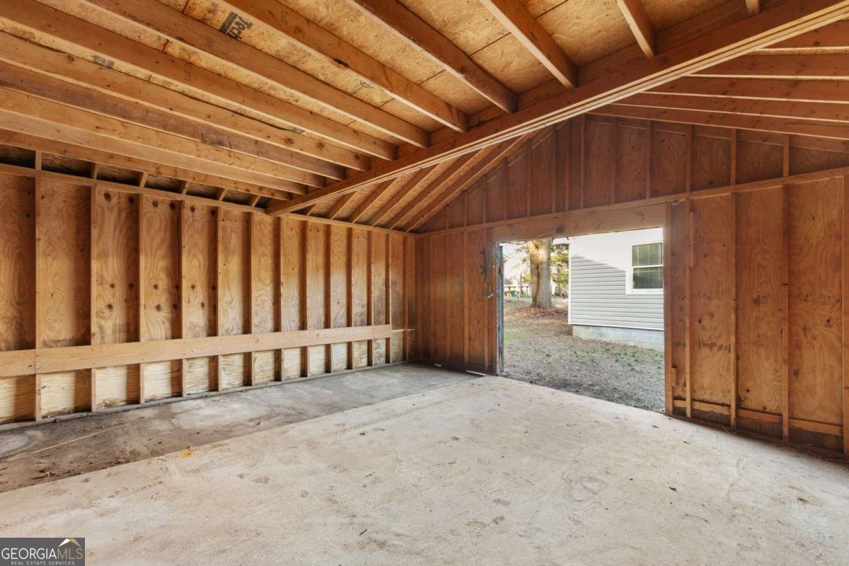 11 Lakemont Drive Silver Creek - 37