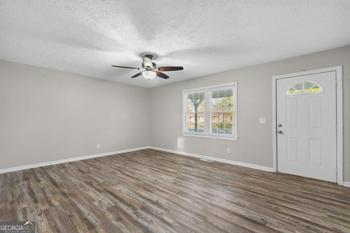 11 Lakemont Drive Silver Creek - 9