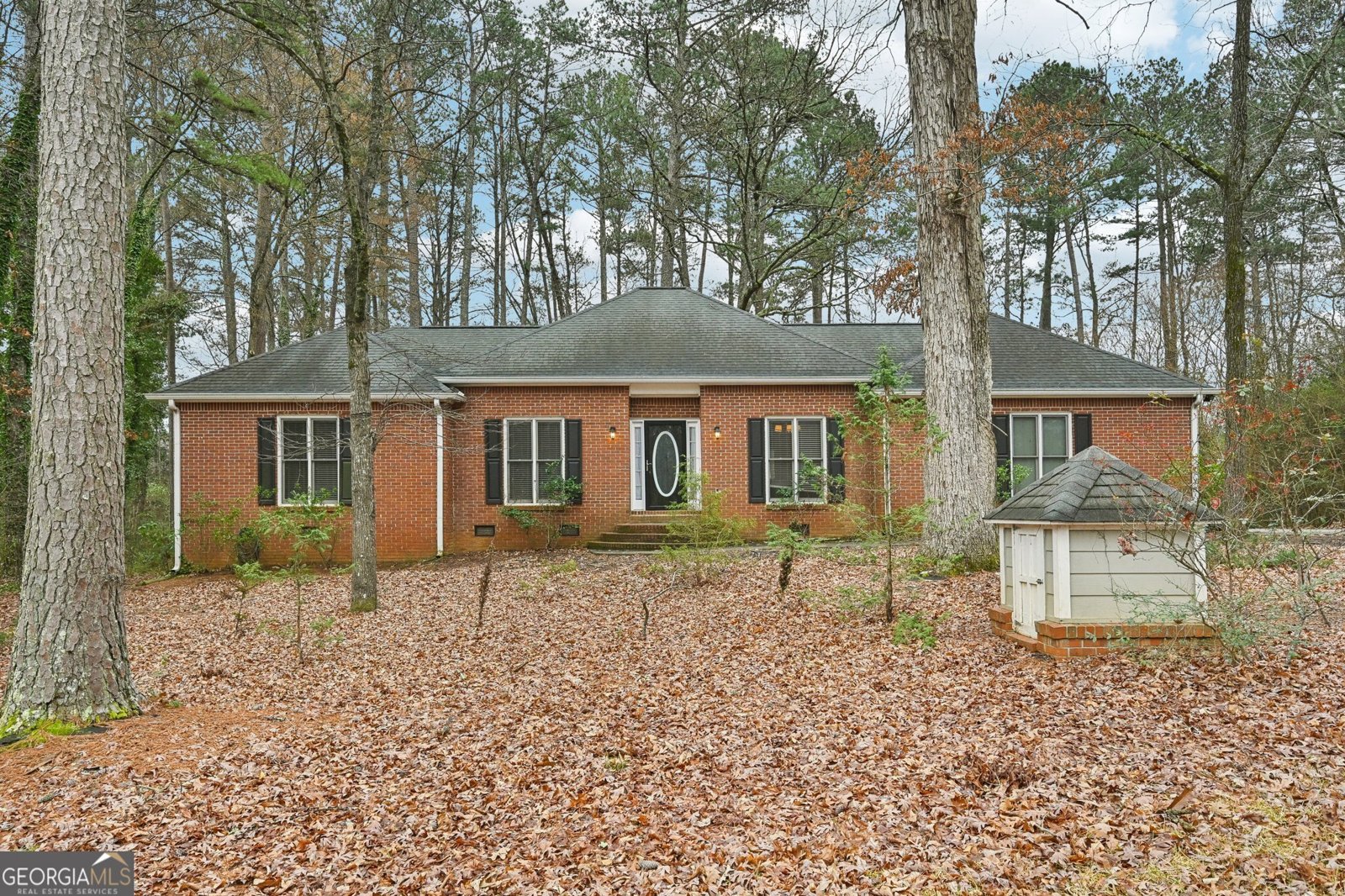 105 Spring Forest Way Sharpsburg - 1
