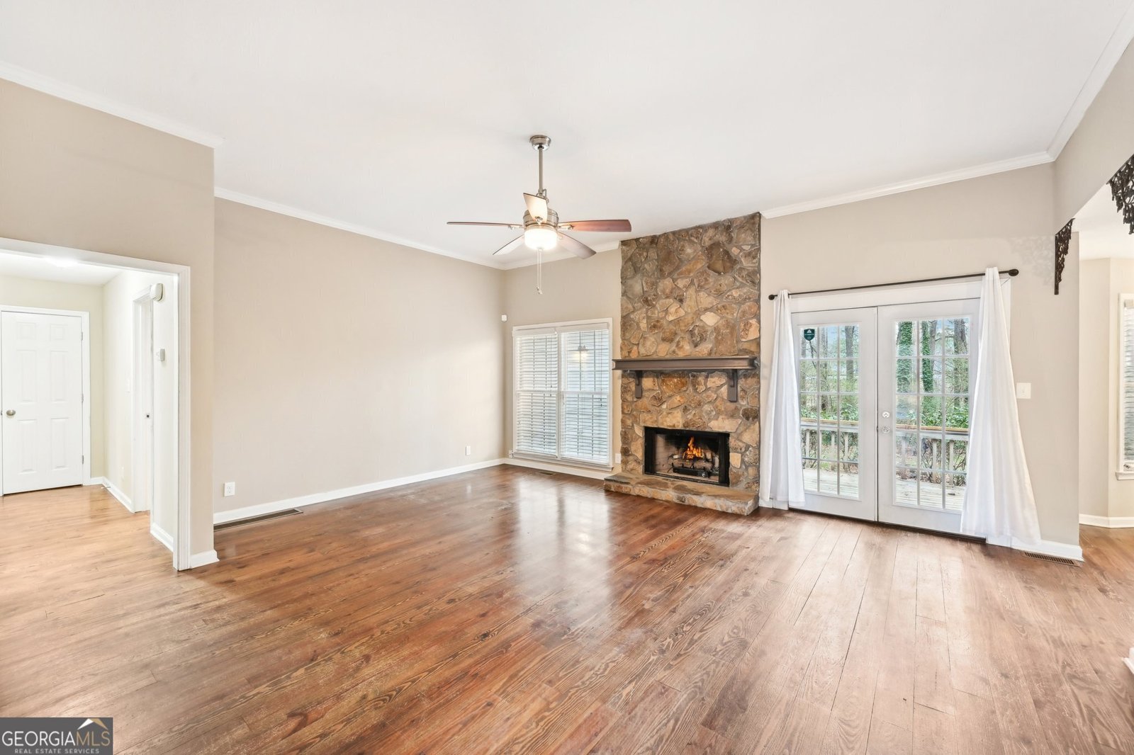 105 Spring Forest Way Sharpsburg - 8