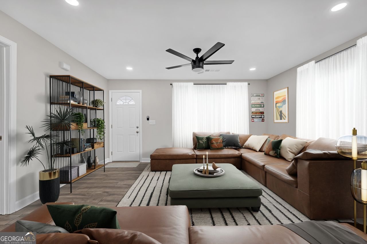 1729 SPRING Street Conyers - 24