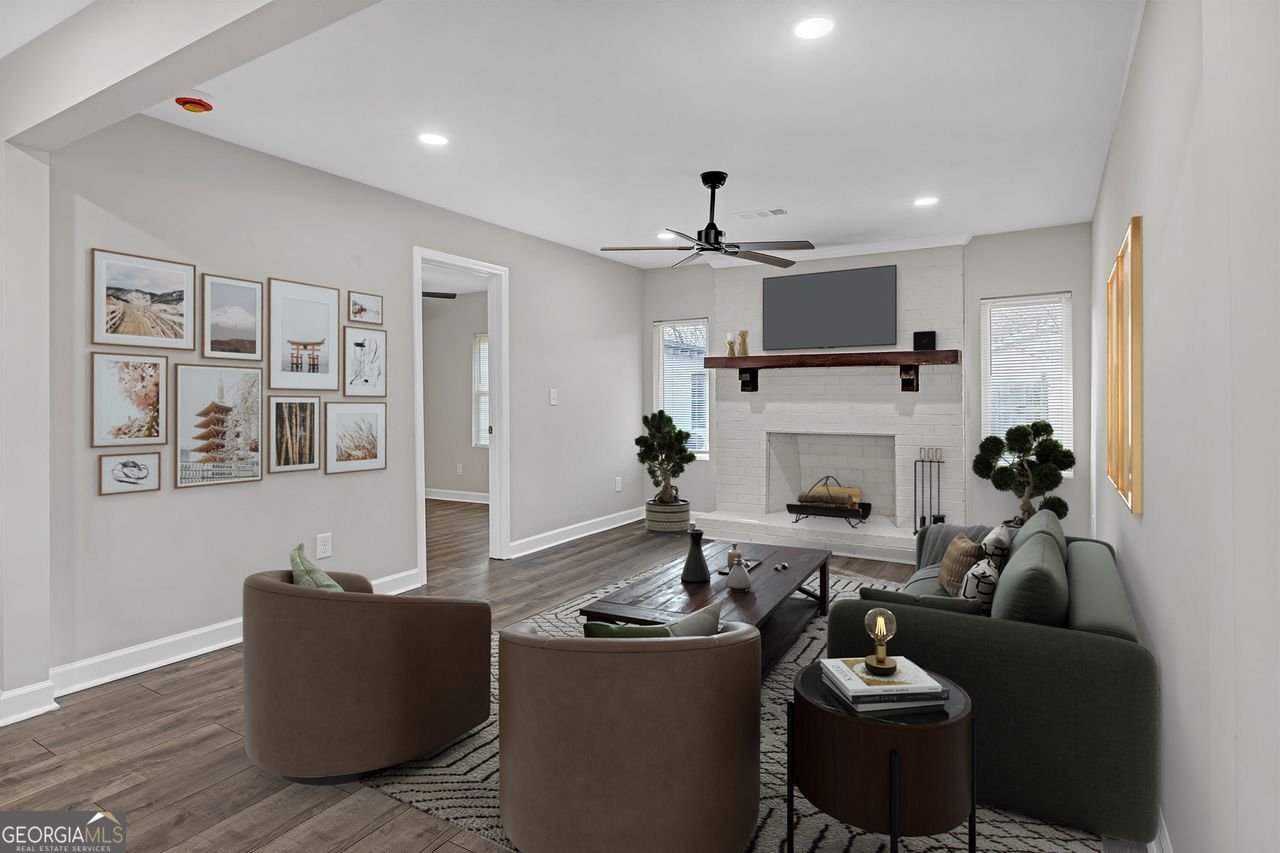 1729 SPRING Street Conyers - 25