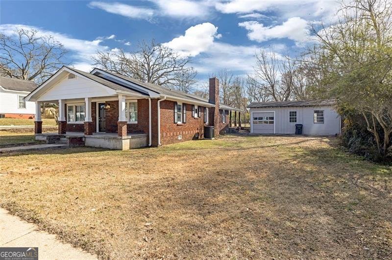1729 SPRING Street Conyers - 3