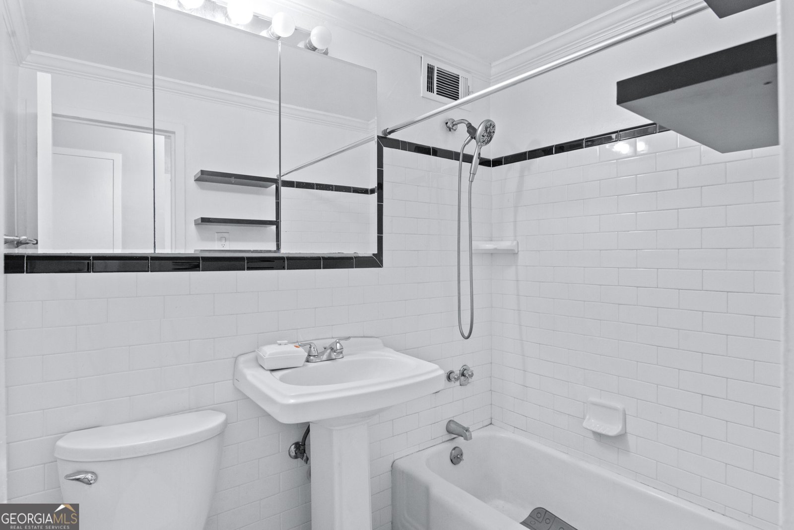 215 Piedmont Avenue Atlanta - 4