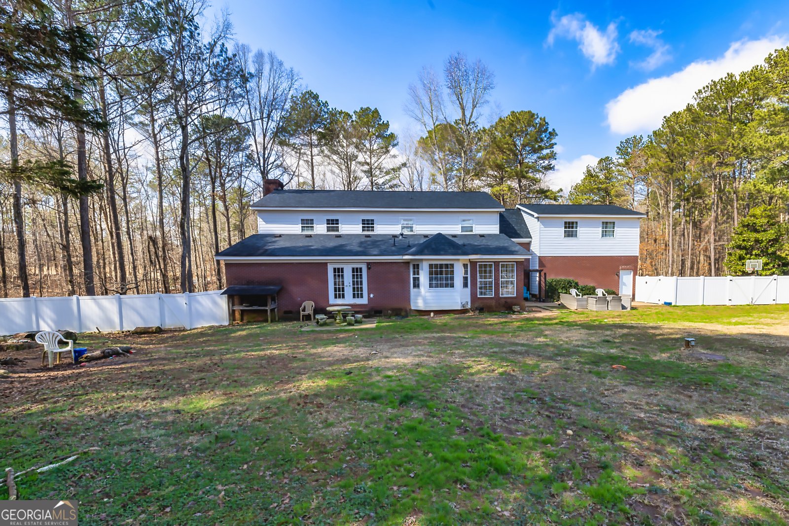 150 Hillred Drive Fayetteville - 37