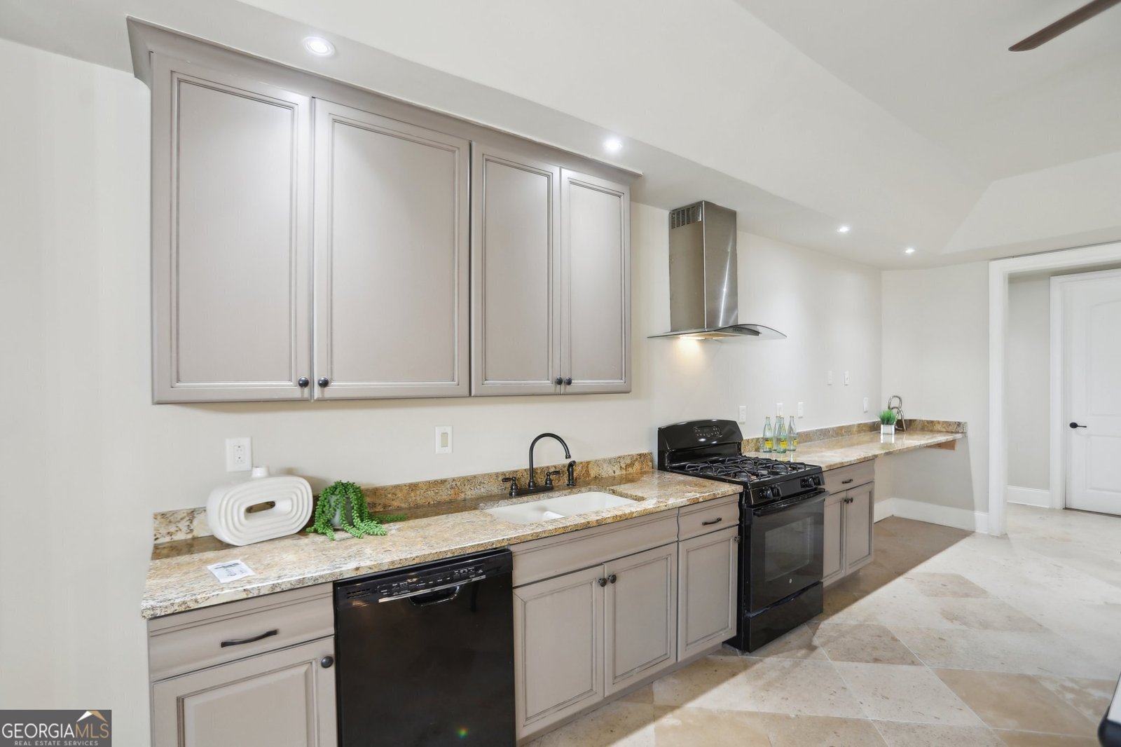 440 Belada Boulevard Sandy Springs - 60