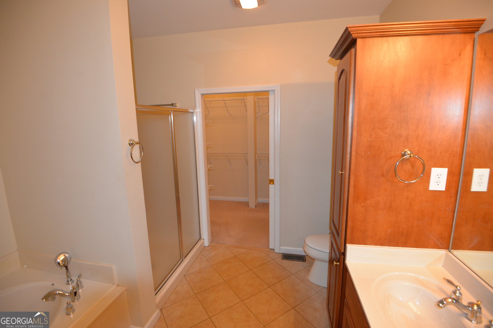 195 Twin Oaks Drive Hampton - 18