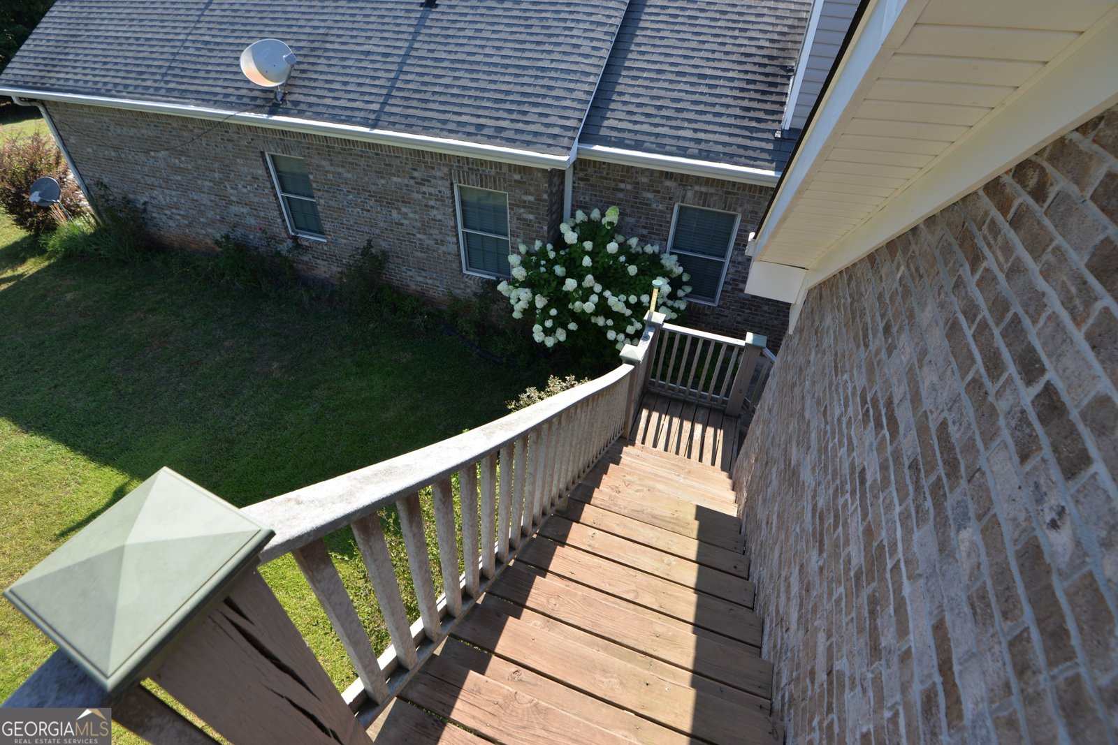 195 Twin Oaks Drive Hampton - 33