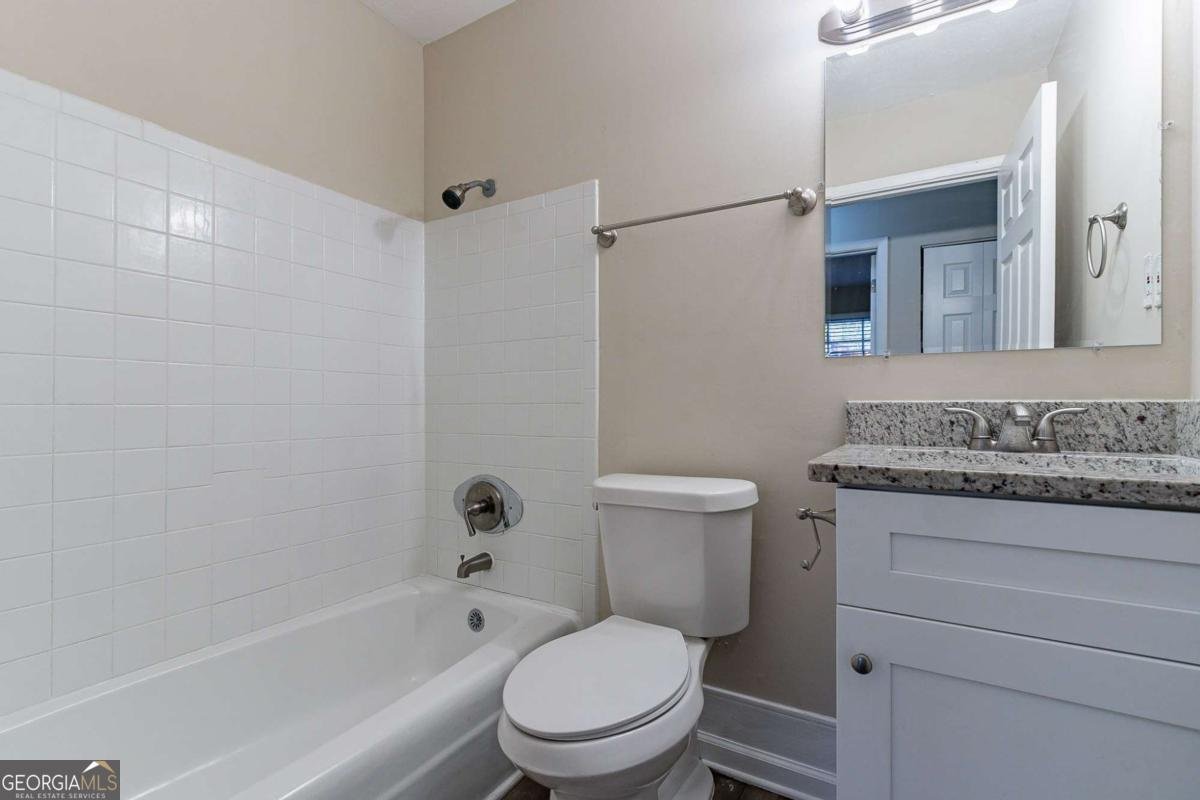 645 Plainville Drive Atlanta - 13
