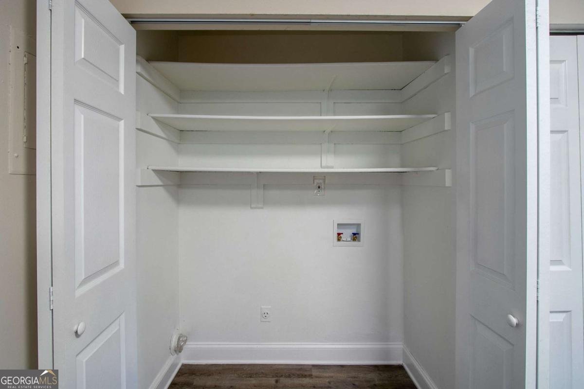 645 Plainville Drive Atlanta - 18